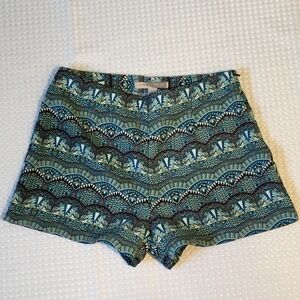 Forever 21 Shorts Womens Medium Side Zipper Geo-Design High Rise